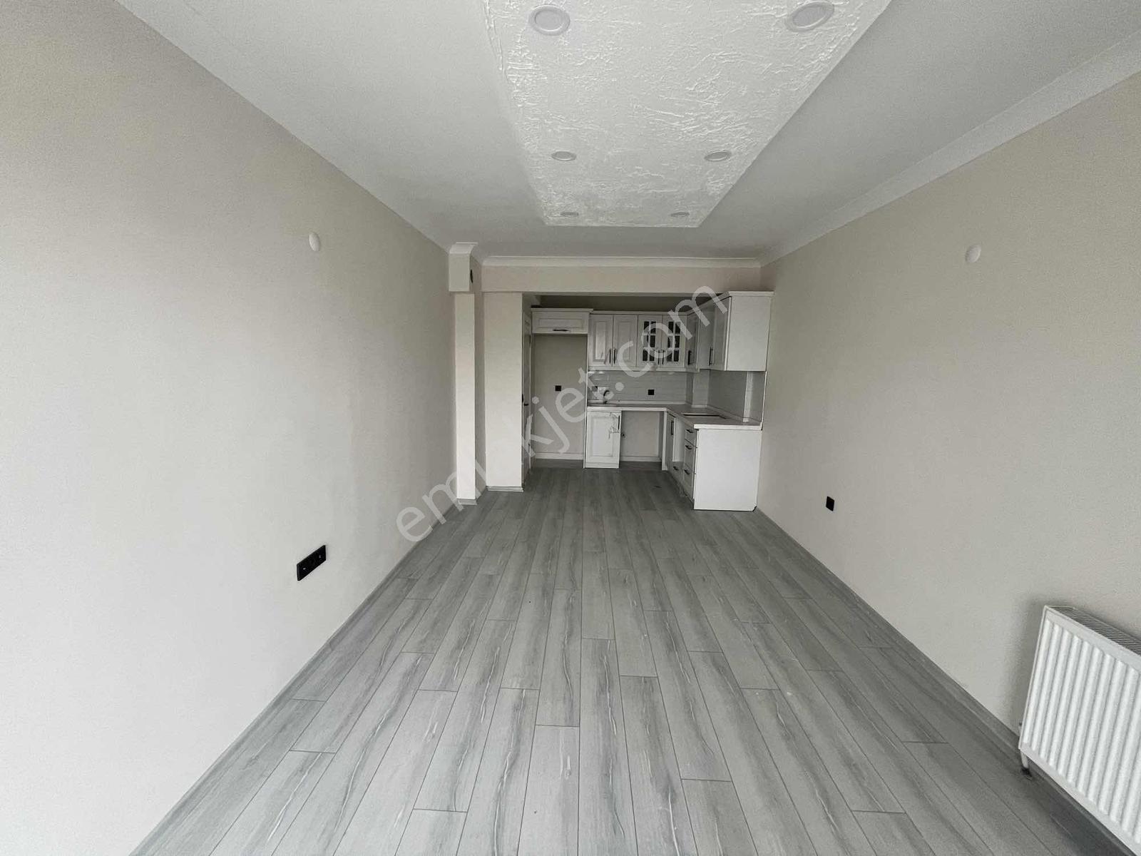 Gömeç Merkezde Kiralık Geniş 1+1 Daire - Görsel 19