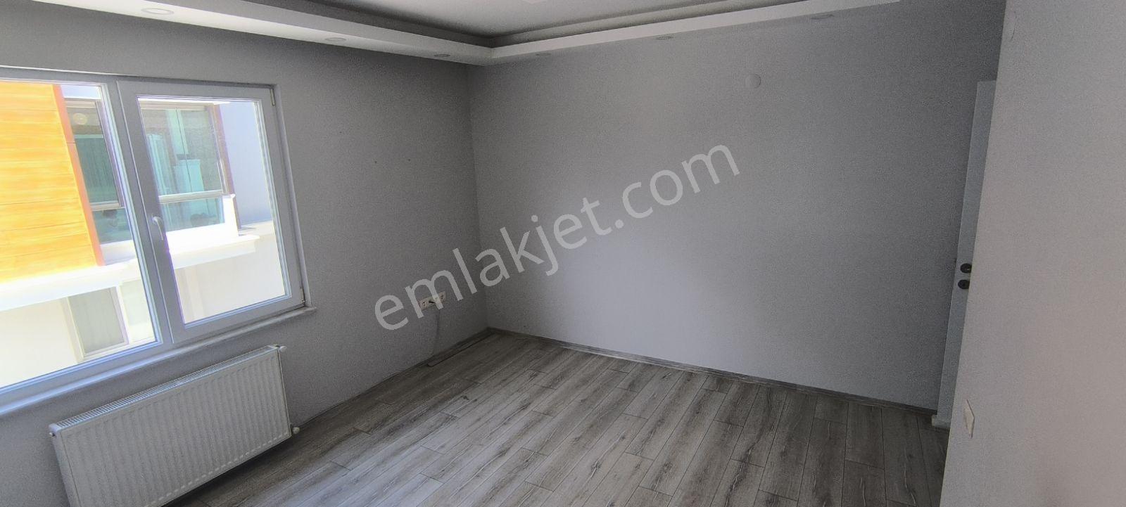 19 Mayıs Yukarı Engiz Mahallesinde Kiralık Lüx 3+1 Daire - Görsel 19