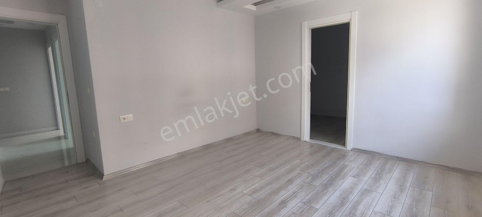 19 Mayıs Yukarı Engiz Mahallesinde Kiralık Lüx 3+1 Daire - Görsel 7