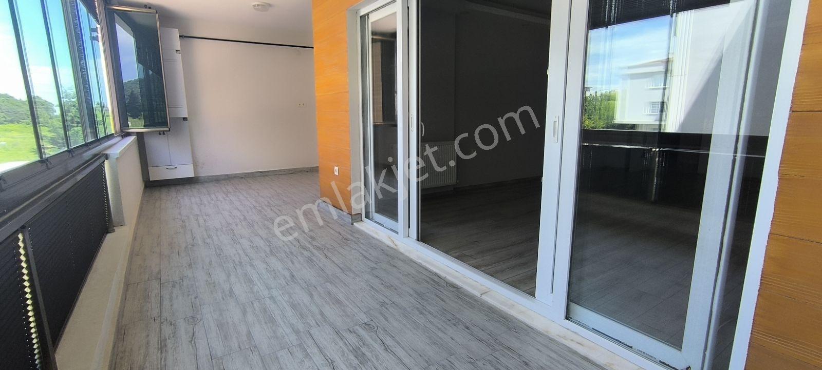 19 Mayıs Yukarı Engiz Mahallesinde Kiralık Lüx 3+1 Daire - Görsel 14