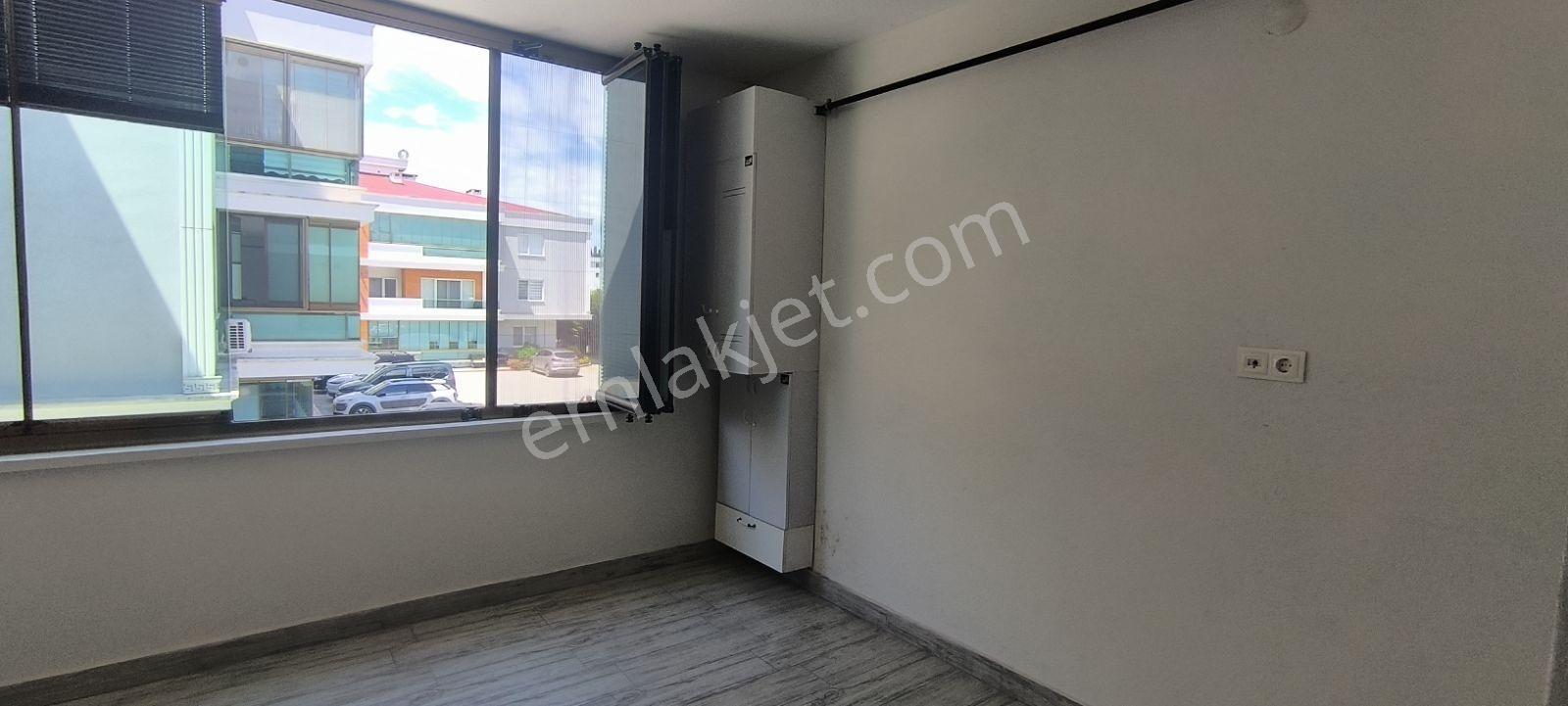 19 Mayıs Yukarı Engiz Mahallesinde Kiralık Lüx 3+1 Daire - Görsel 13