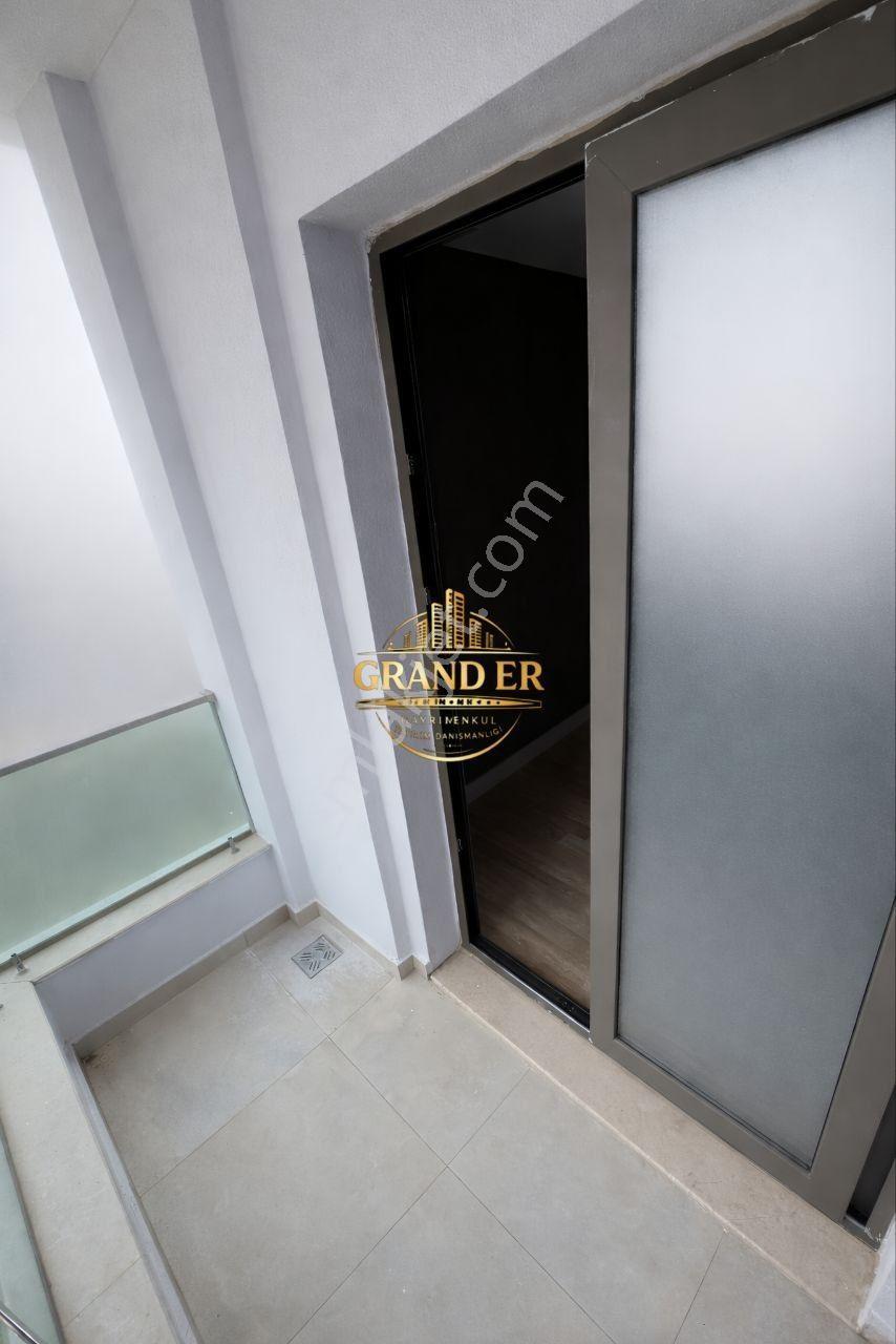 Mezitli Akdenizde Havuzlu Sitede Kaçırılmayacak Lüks 4+1 Daire - Görsel 23