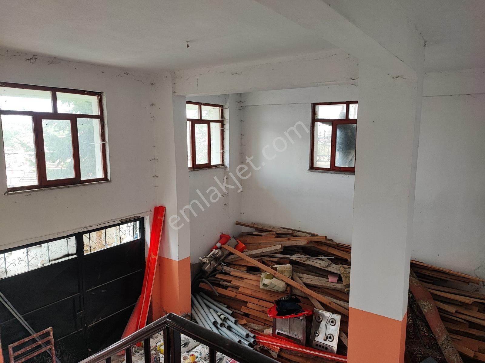 Kastamonu Emlak Gayrimenkulden Satılık 3 Kat Bahçeli Müstakil Ev - Görsel 10