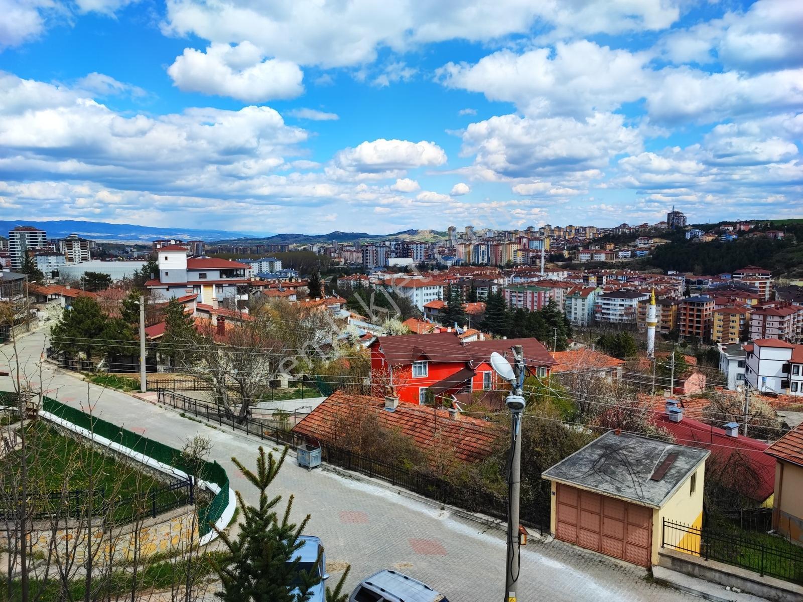 Kastamonu Emlak Gayrimenkulden Satılık 3 Kat Bahçeli Müstakil Ev - Görsel 26