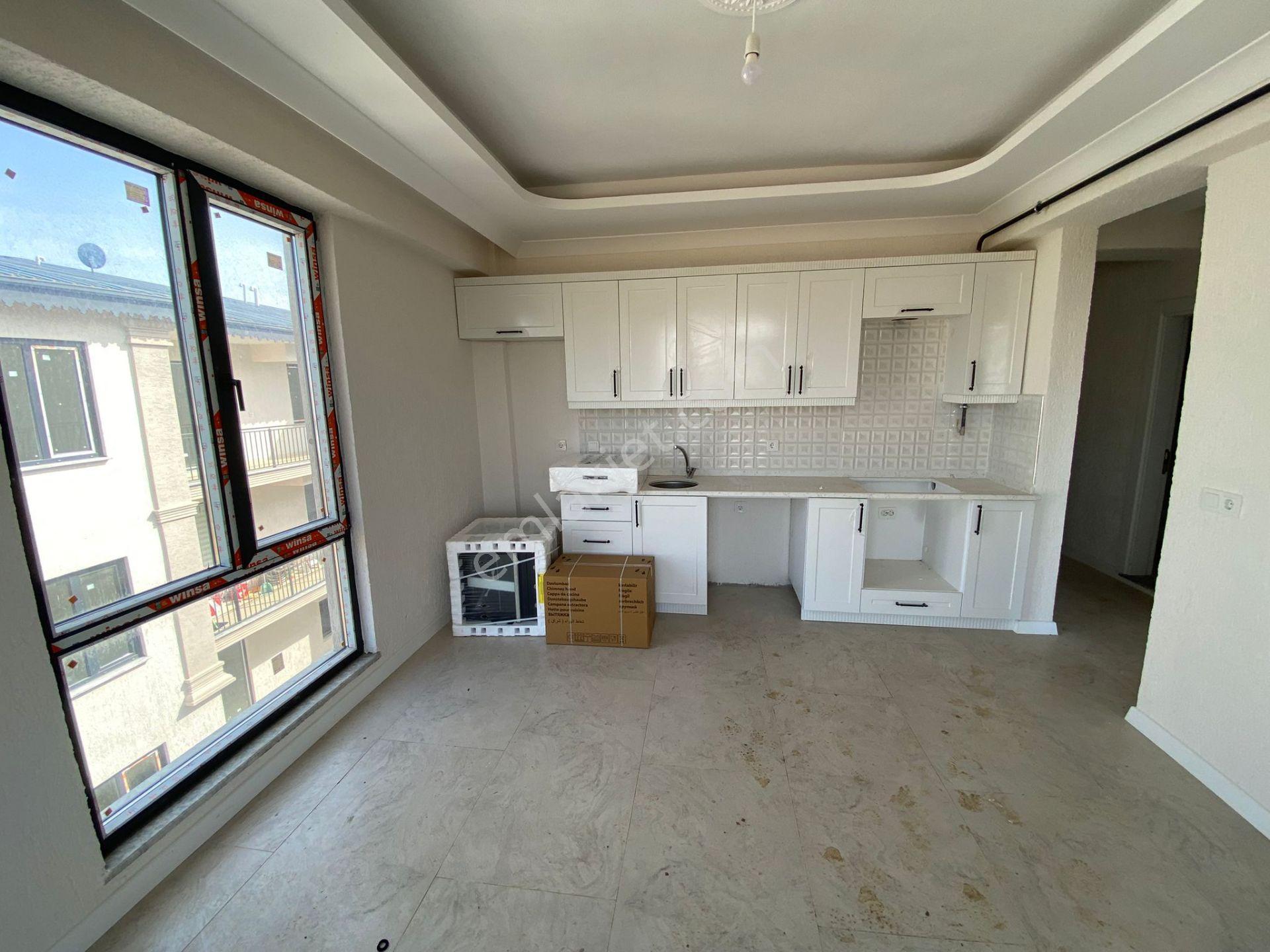 Havuzlu Sitede Çiğdem Emlak İle Kiralık 3.kat 2+1 Sıfır Daire - Görsel 17