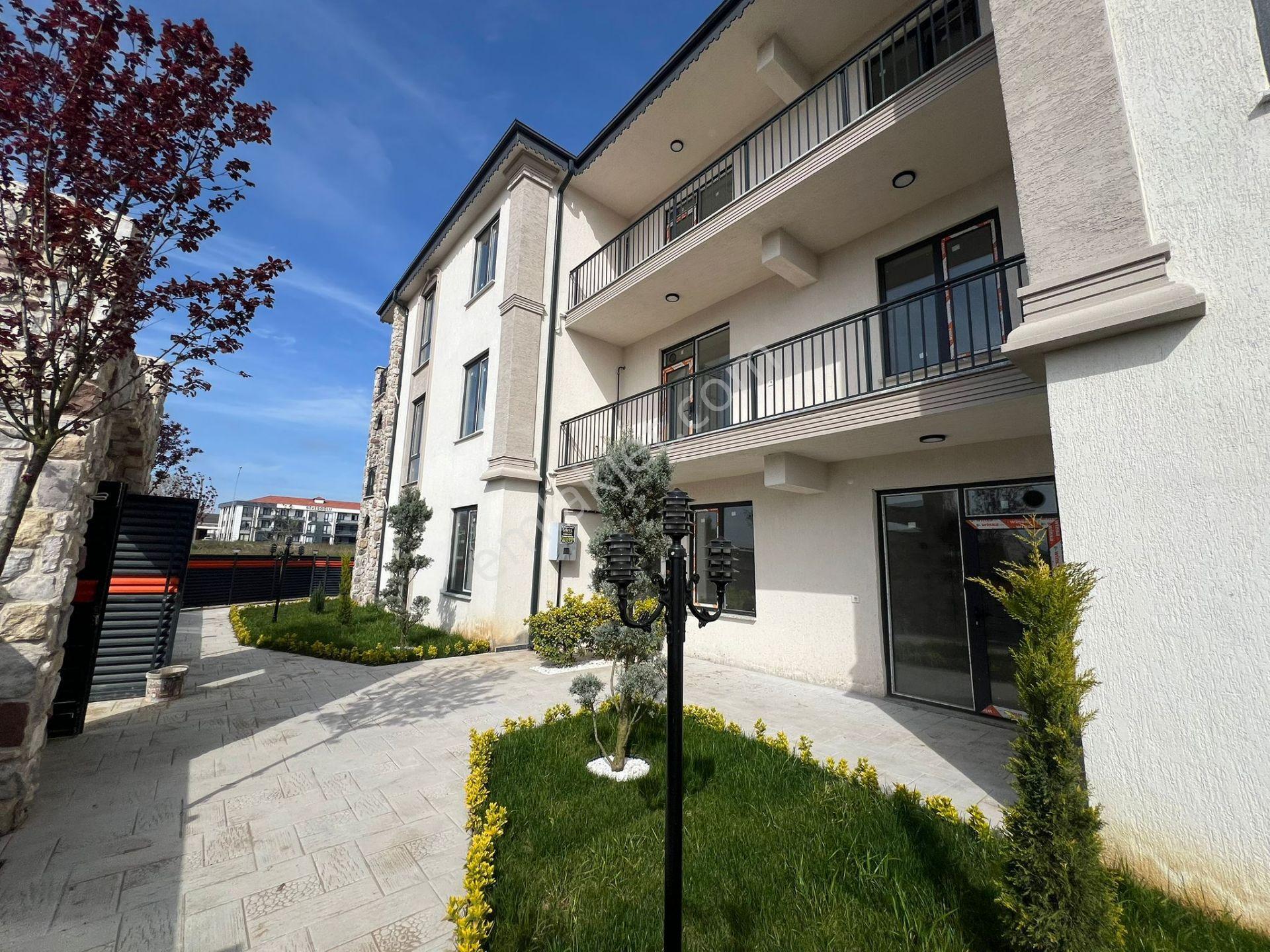 Havuzlu Sitede Çiğdem Emlak İle Kiralık 3.kat 2+1 Sıfır Daire - Görsel 7