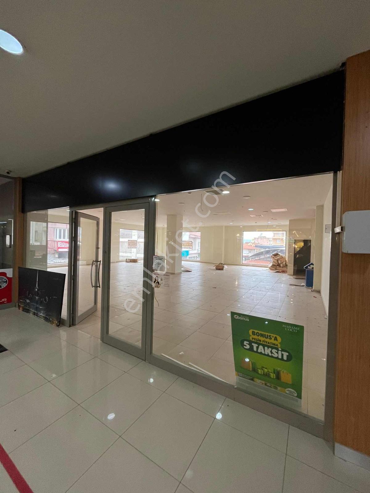 Kent Gayrimenkul'den Avm İçerisinde Yüksek M2 Kiralık Dükkan - Görsel 2