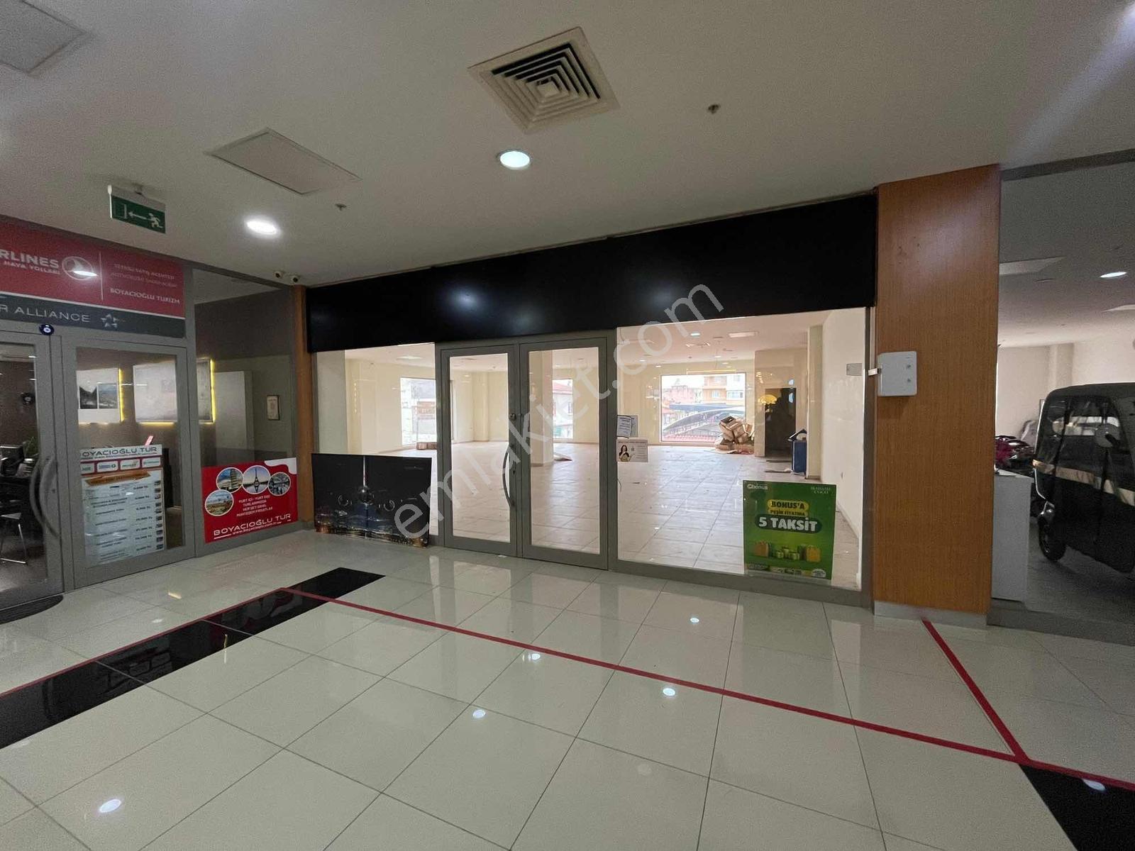 Kent Gayrimenkul'den Avm İçerisinde Yüksek M2 Kiralık Dükkan - Görsel 3