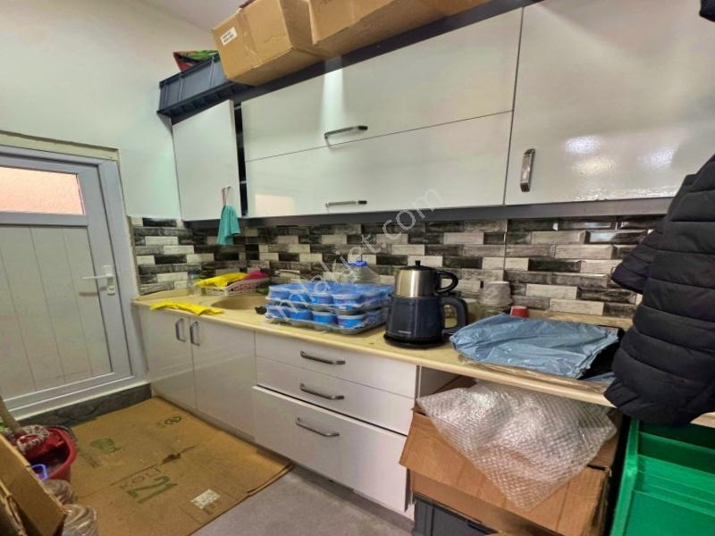 Avcılar Merkezde Hazır 40.000tl Kiracılı 100m² Satılık Dükkan - Görsel 2