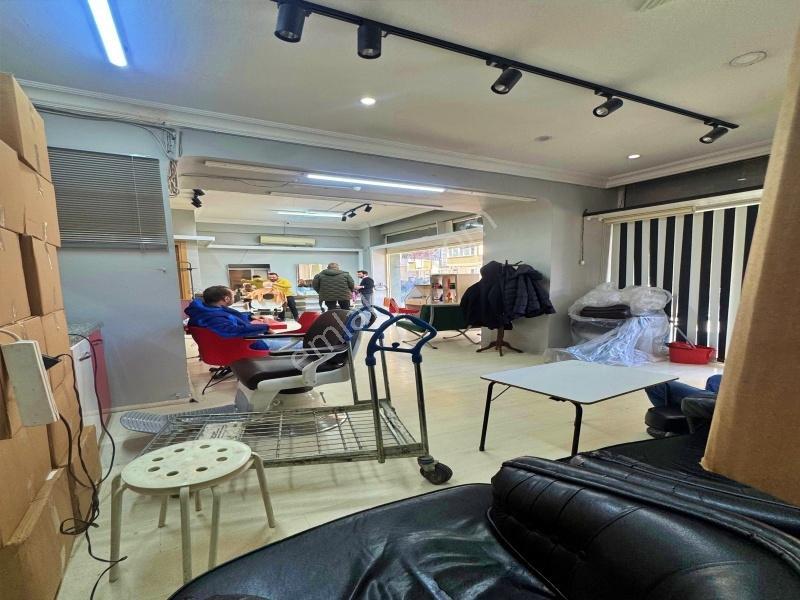 Avcılar Merkezde Hazır 40.000tl Kiracılı 100m² Satılık Dükkan - Görsel 24