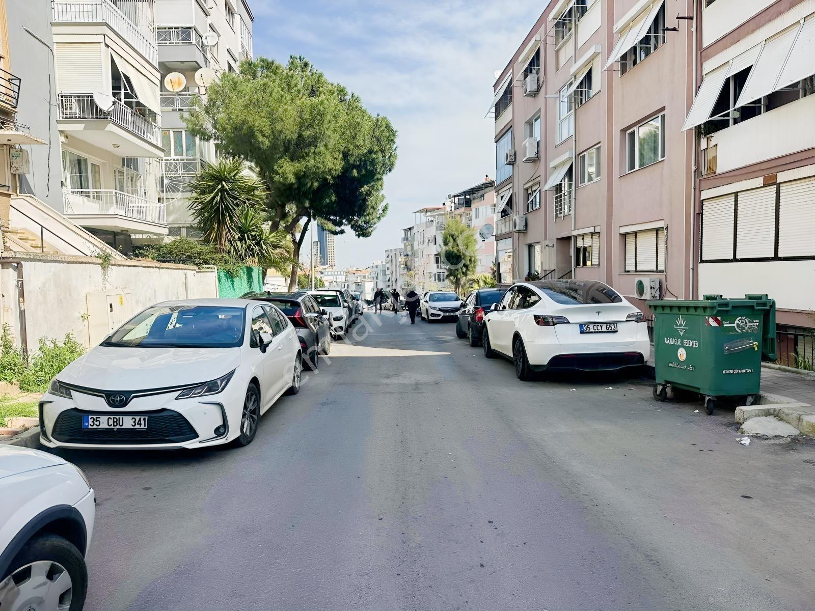 Demokrasi Üni.ve Göztepe Stadı Yakını 4+1 Satılık Daire - Görsel 27