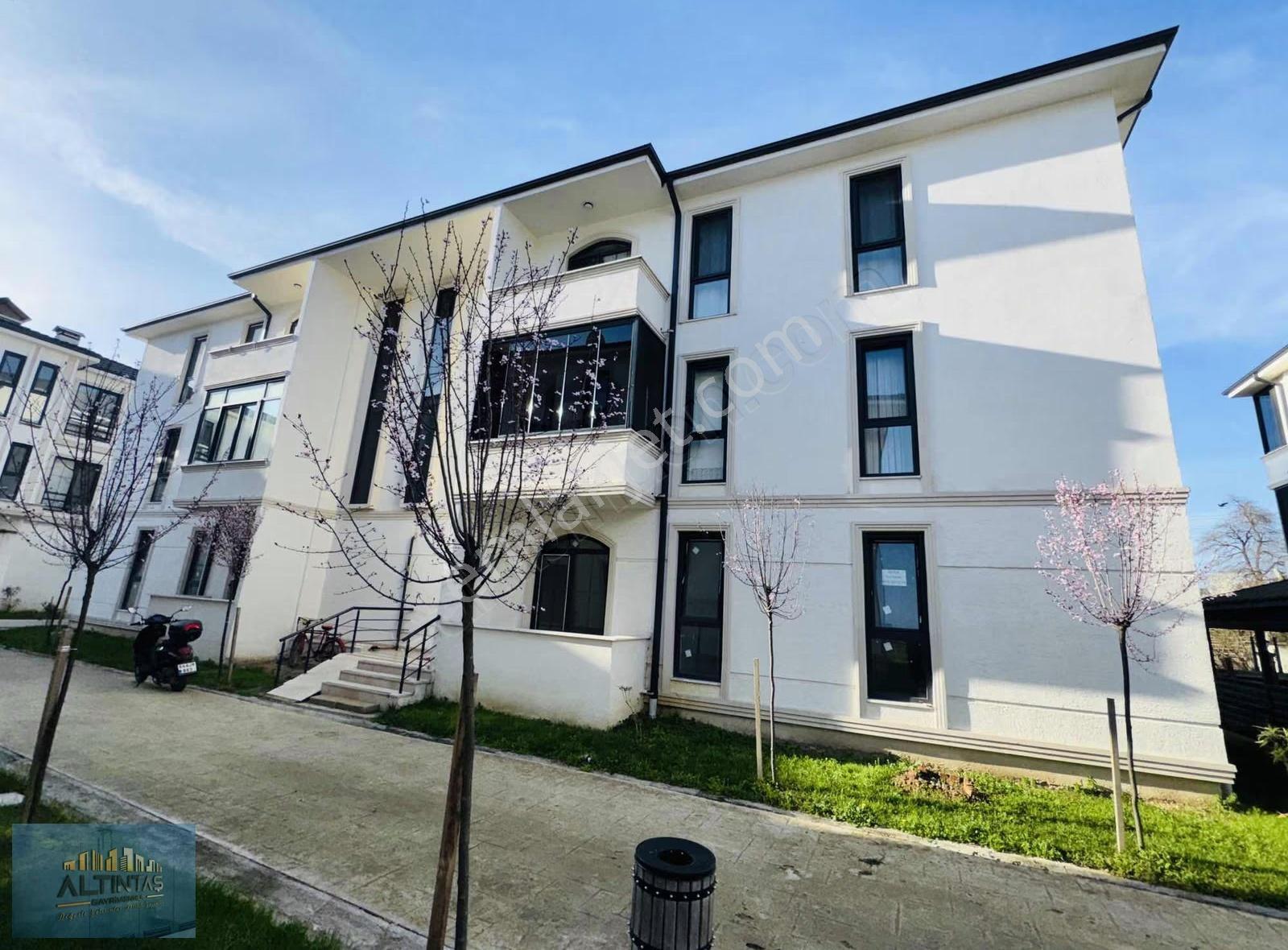 Prestij Sitesinde Üst Segment Yaşama Hitap Eden Lüks Daire - Görsel 20