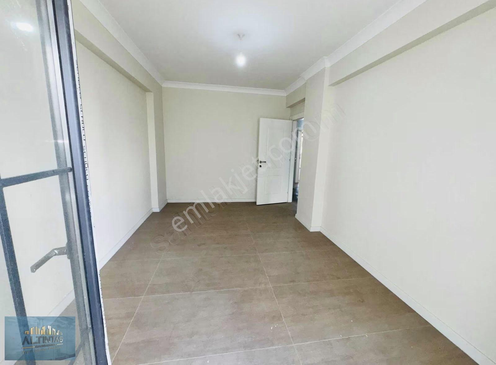 Prestij Sitesinde Üst Segment Yaşama Hitap Eden Lüks Daire - Görsel 16