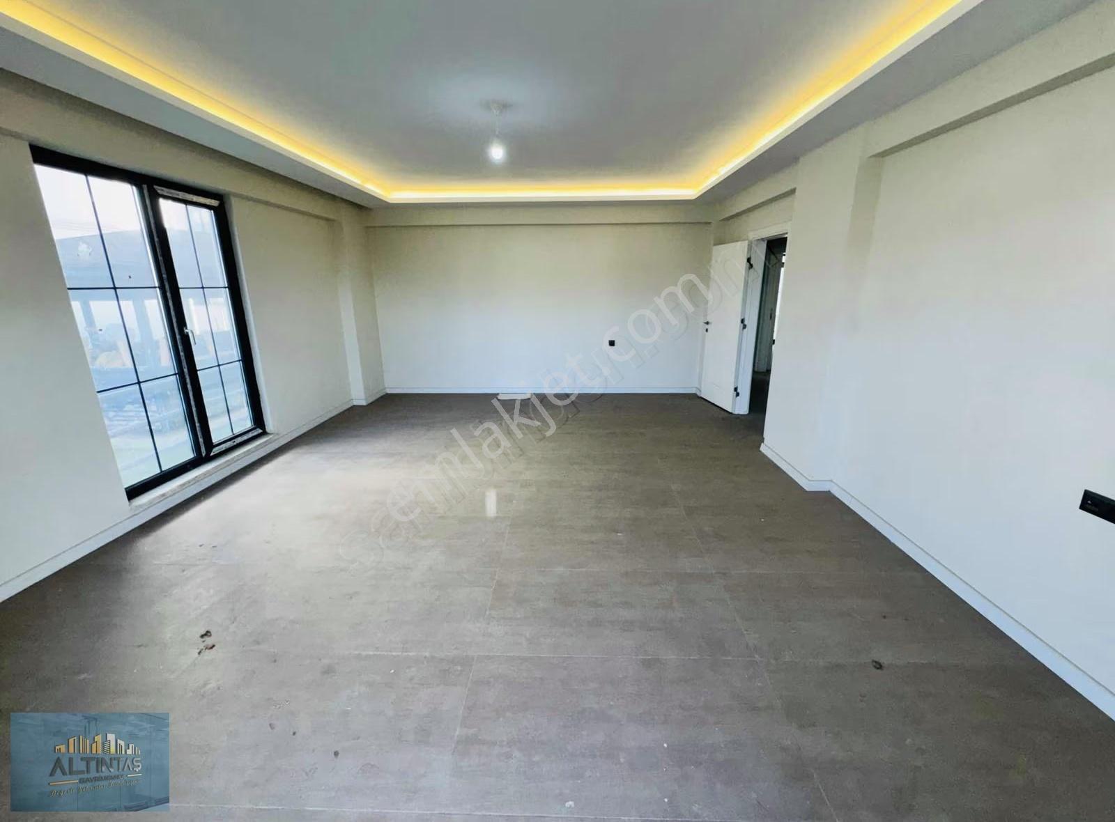 Prestij Sitesinde Üst Segment Yaşama Hitap Eden Lüks Daire - Görsel 6