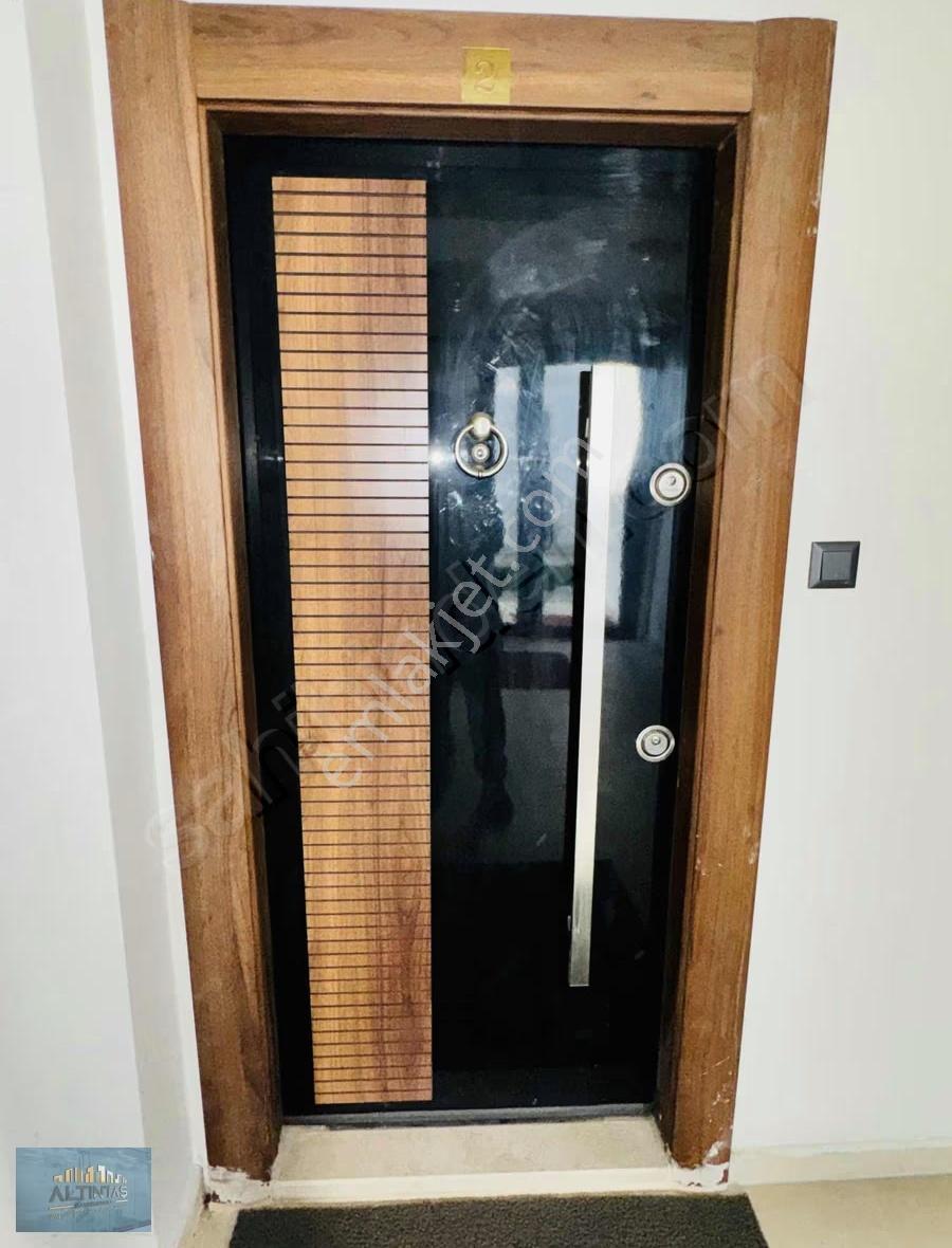 Prestij Sitesinde Üst Segment Yaşama Hitap Eden Lüks Daire - Görsel 13