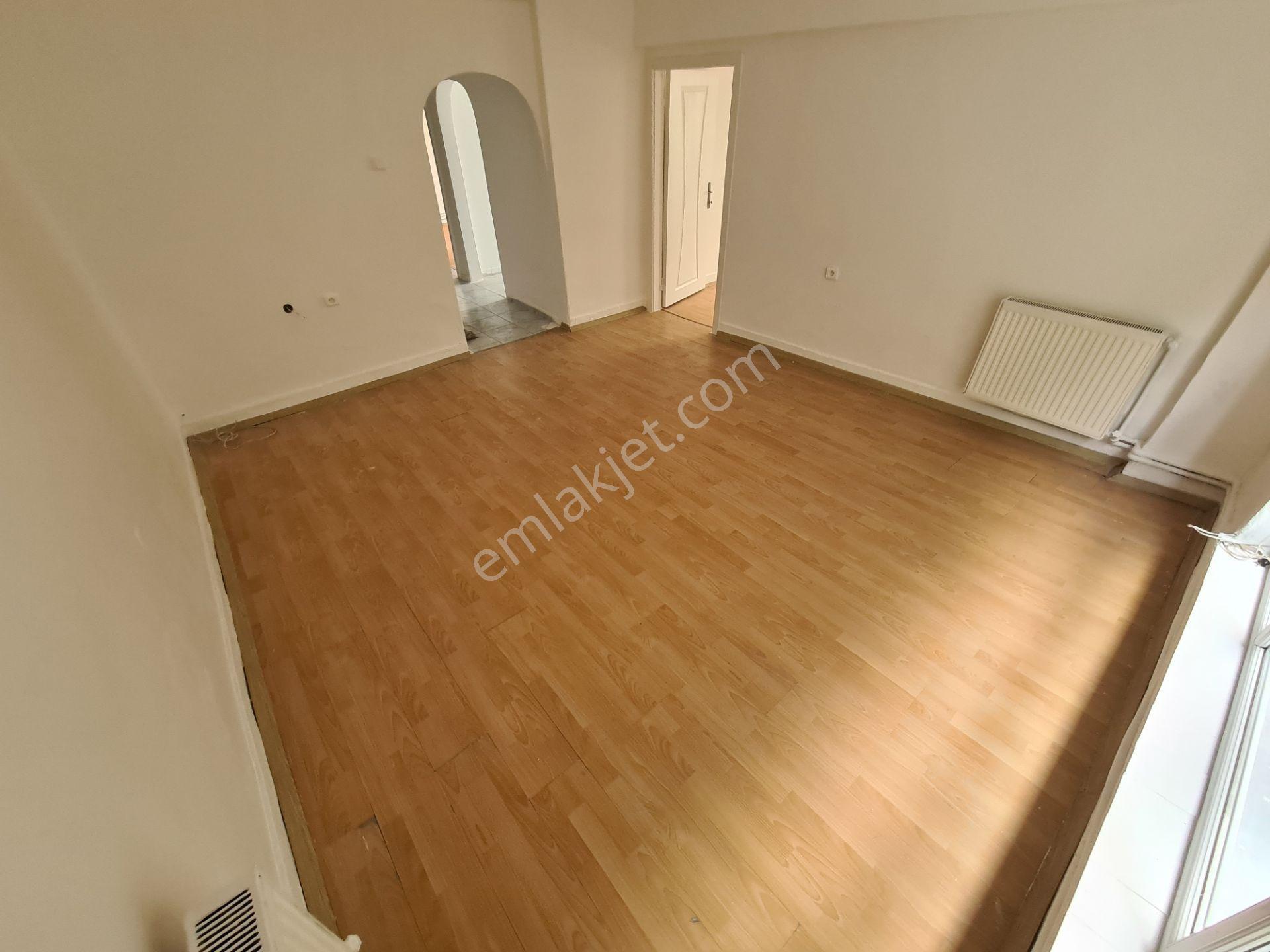 Osmanlı İş Merkezi Yakını Özel Bahçeli Giriş Kat Kiralık 2+1 - Görsel 8