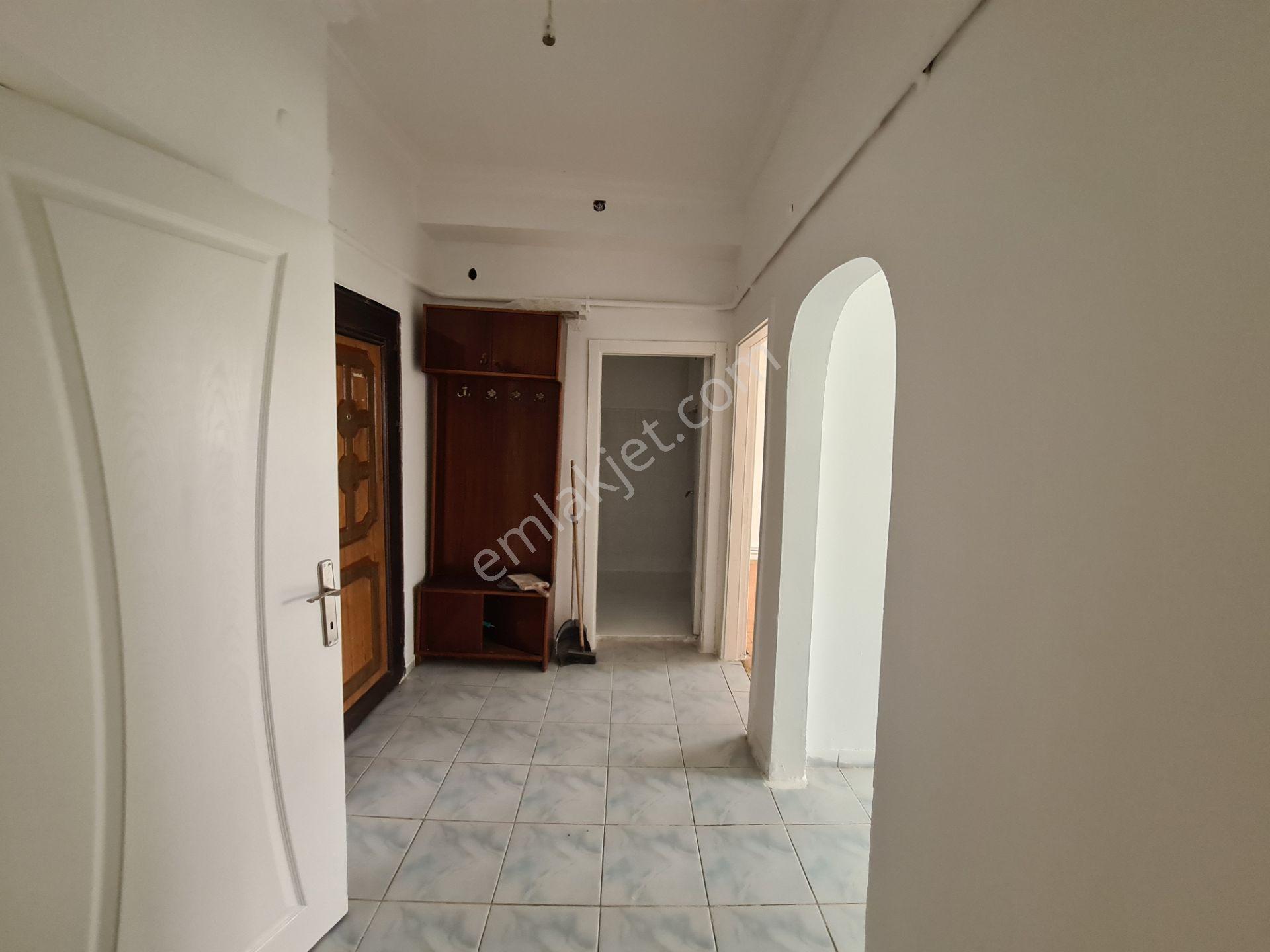 Osmanlı İş Merkezi Yakını Özel Bahçeli Giriş Kat Kiralık 2+1 - Görsel 10