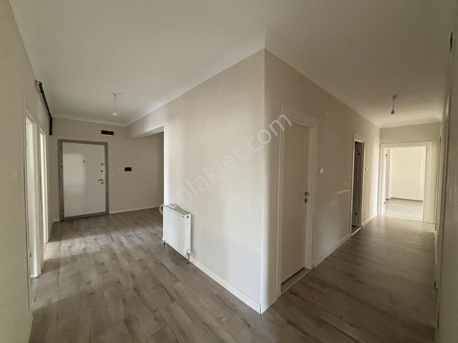 Tuna Gayrimenkul / Kiralık / 4+1 / Site İçerisinde - Görsel 17