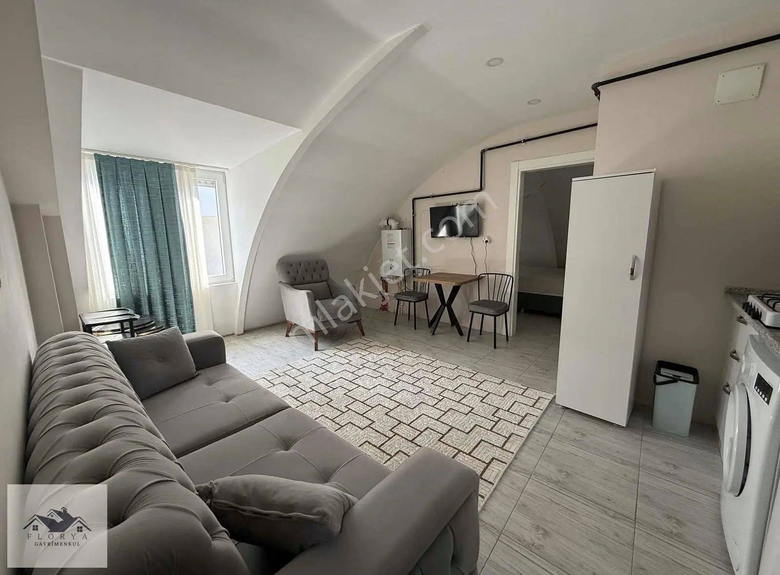 Florya Gayrimenkulden Kiralık 1+1 Apart - Görsel 2