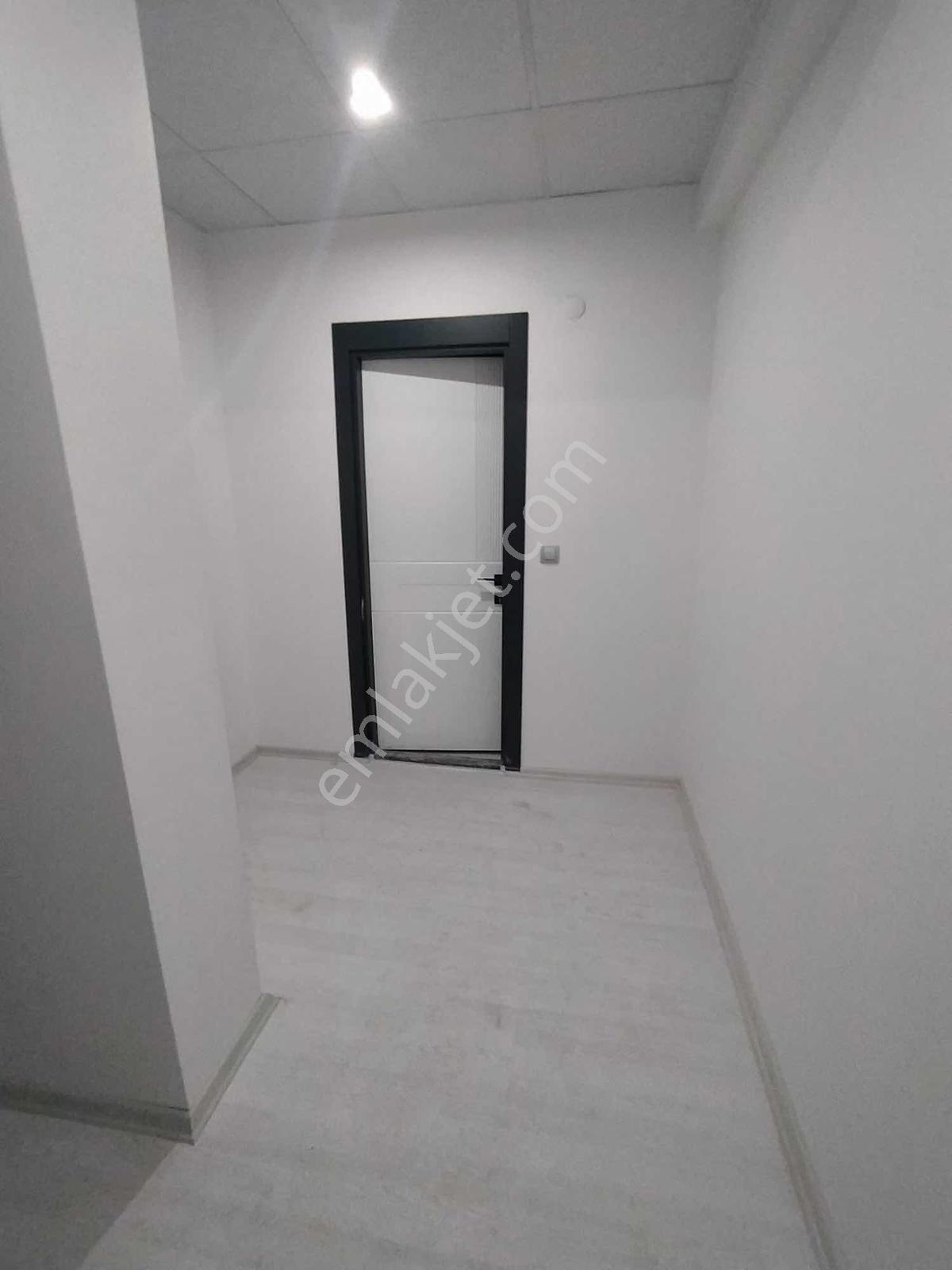 Sağlam Emlaktan Fatihte Satılık Asansörlü Sıfır Lüks 4+1 Daire - Görsel 24