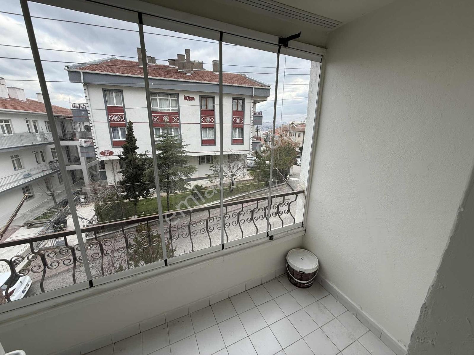 Çeliklerden 3+1 Kiralık Masrafsız Daire Ara Kat Cad Yakını - Görsel 23