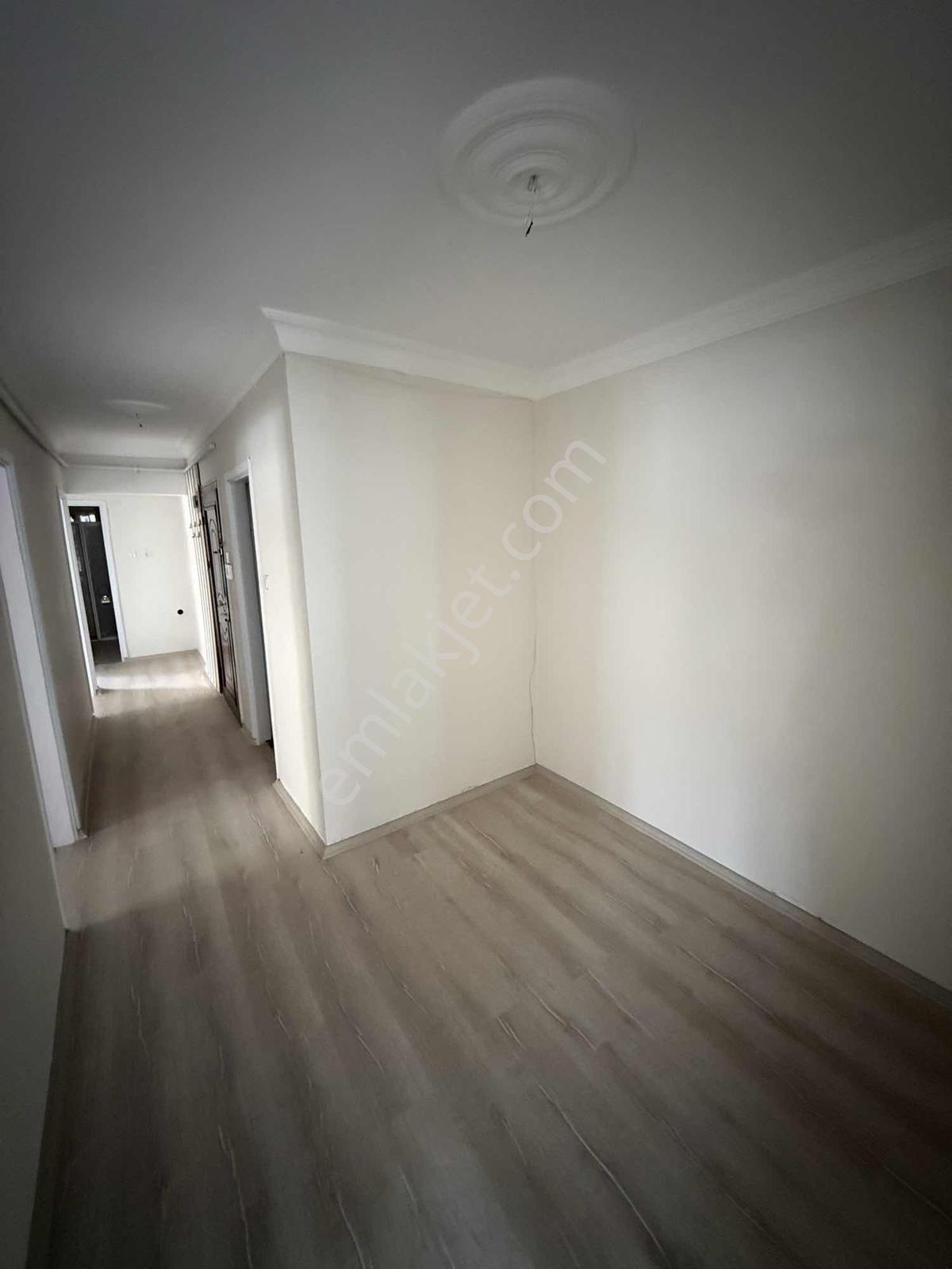 Çeliklerden 3+1 Kiralık Masrafsız Daire Ara Kat Cad Yakını - Görsel 19