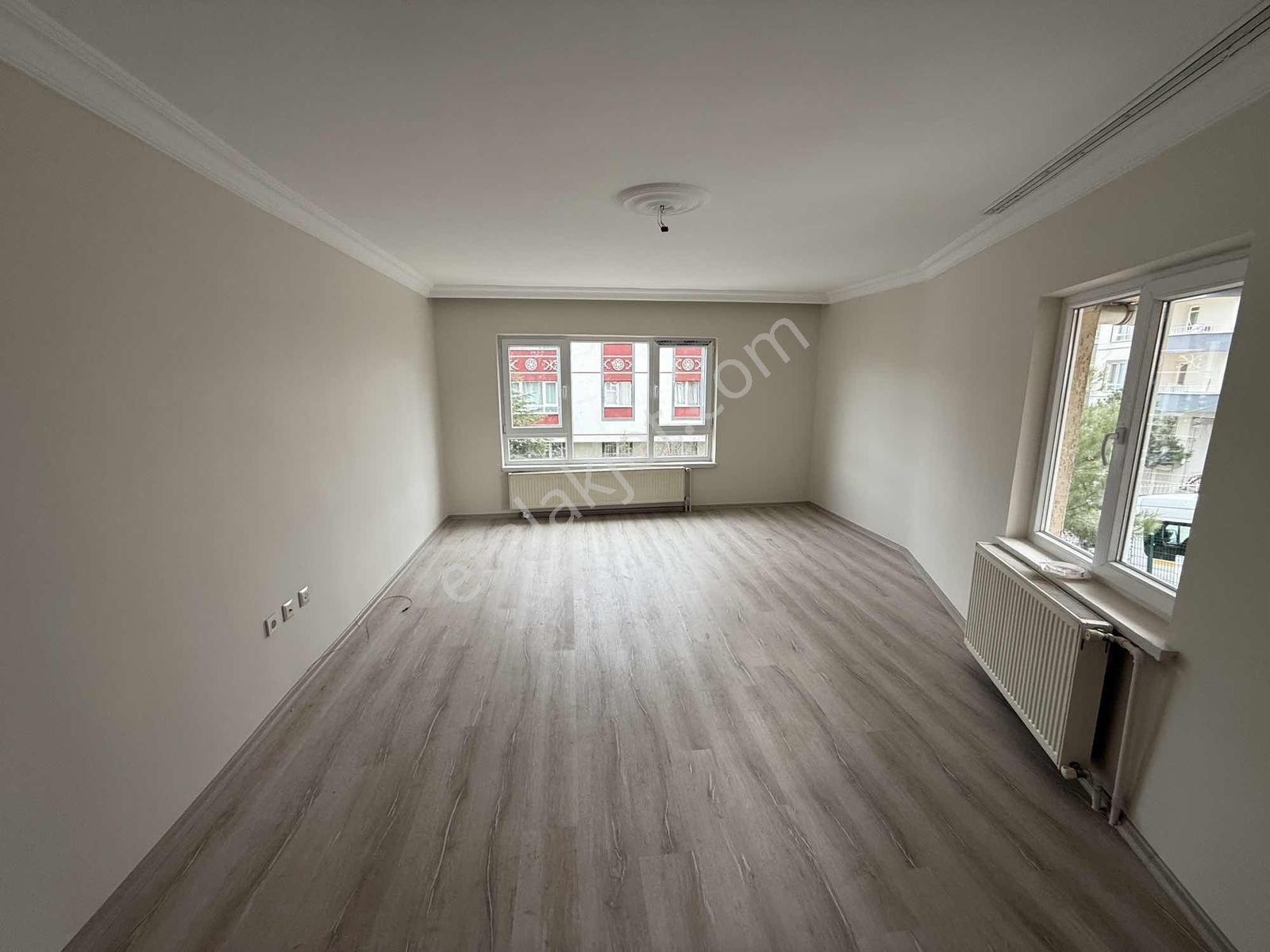 Çeliklerden 3+1 Kiralık Masrafsız Daire Ara Kat Cad Yakını - Görsel 21