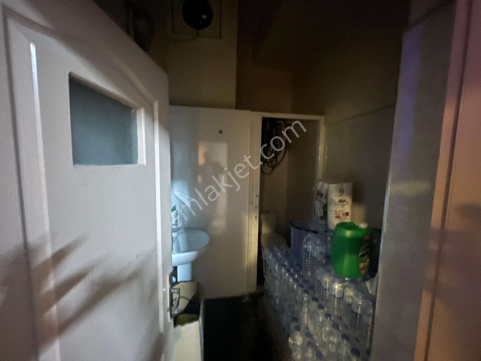 Balçova Avm’lerin Karşısında | İşlek Lokasyonda | Yatırımlık 55 M² Satılık Dükkan - Görsel 14