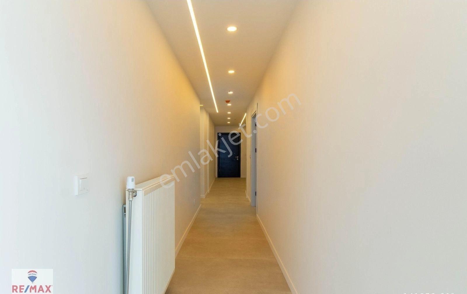 Bornova Point Residence I Satılık 3+1 I 25. Kat I Köşe Daire - Görsel 15
