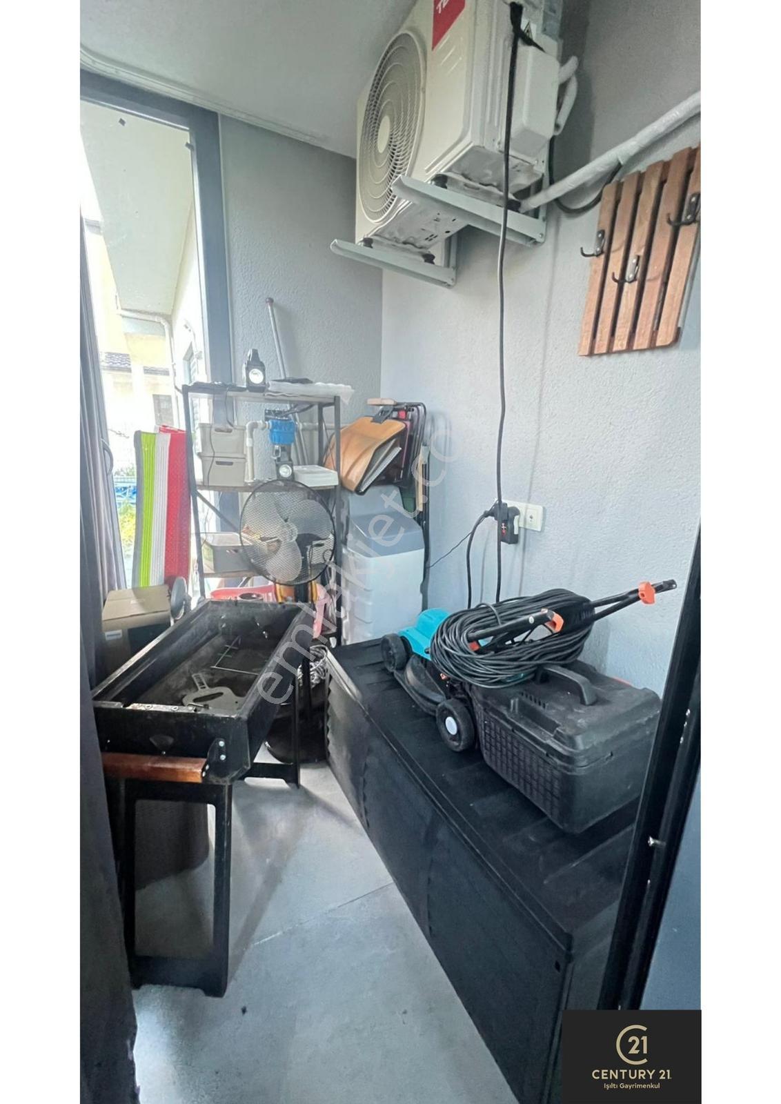 Century21 Işıltı'dan Kuşadasında Kiralık Villa - Görsel 3