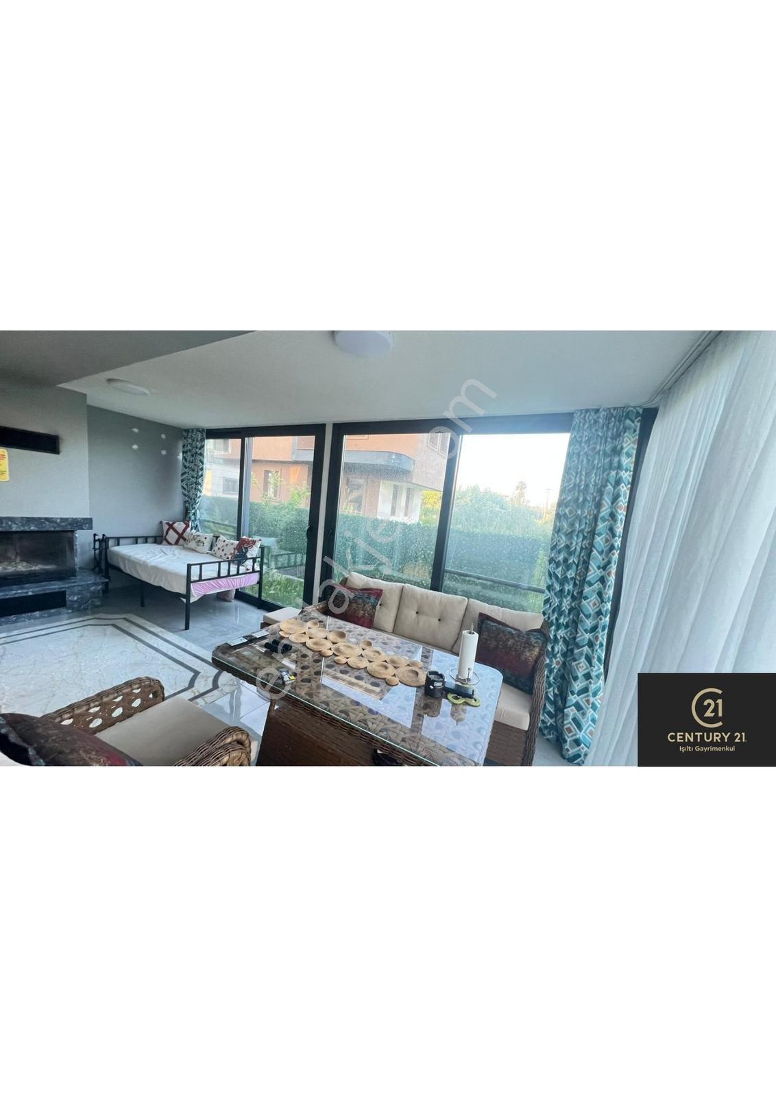 Century21 Işıltı'dan Kuşadasında Kiralık Villa - Görsel 22