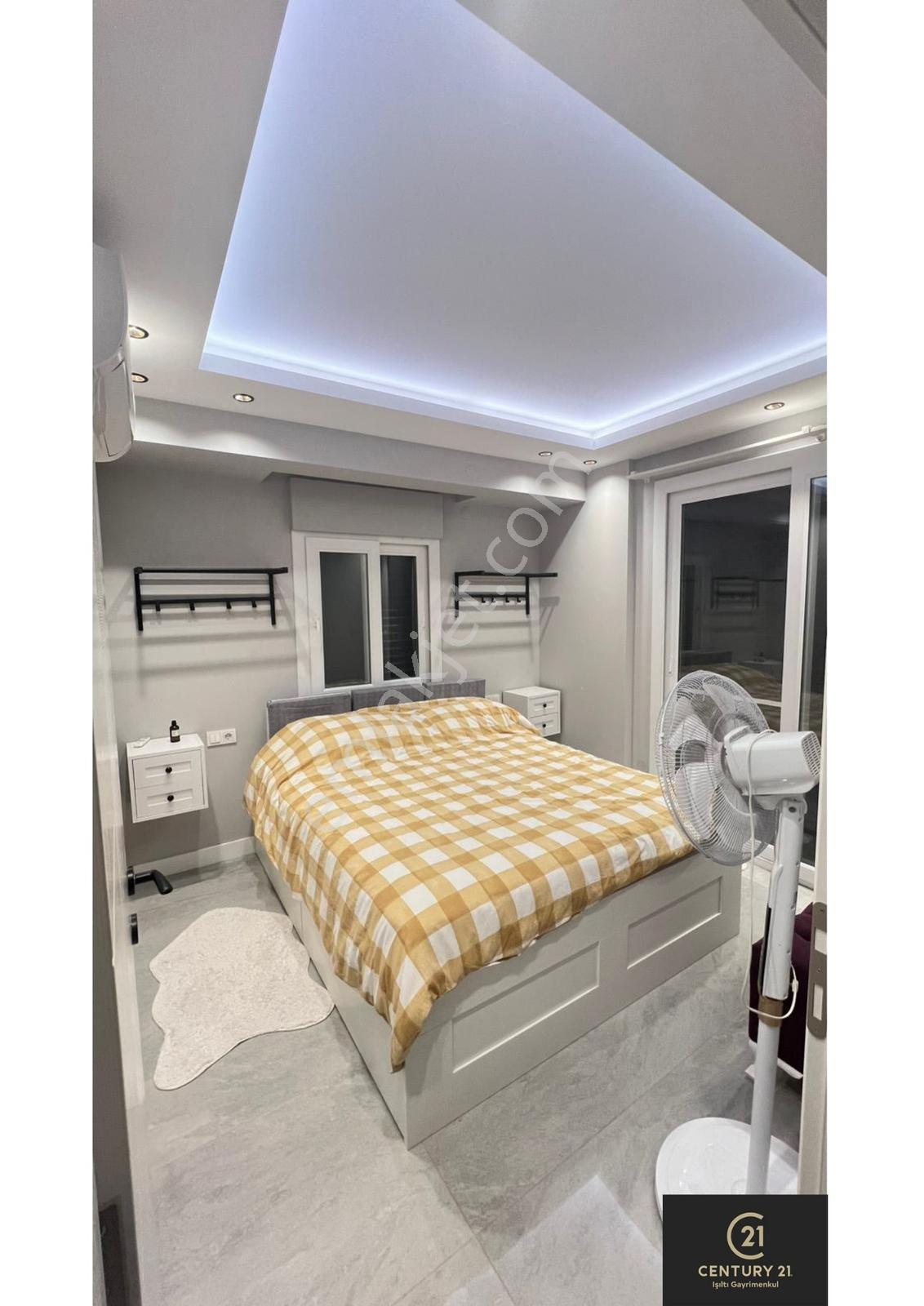 Century21 Işıltı'dan Kuşadasında Kiralık Villa - Görsel 16