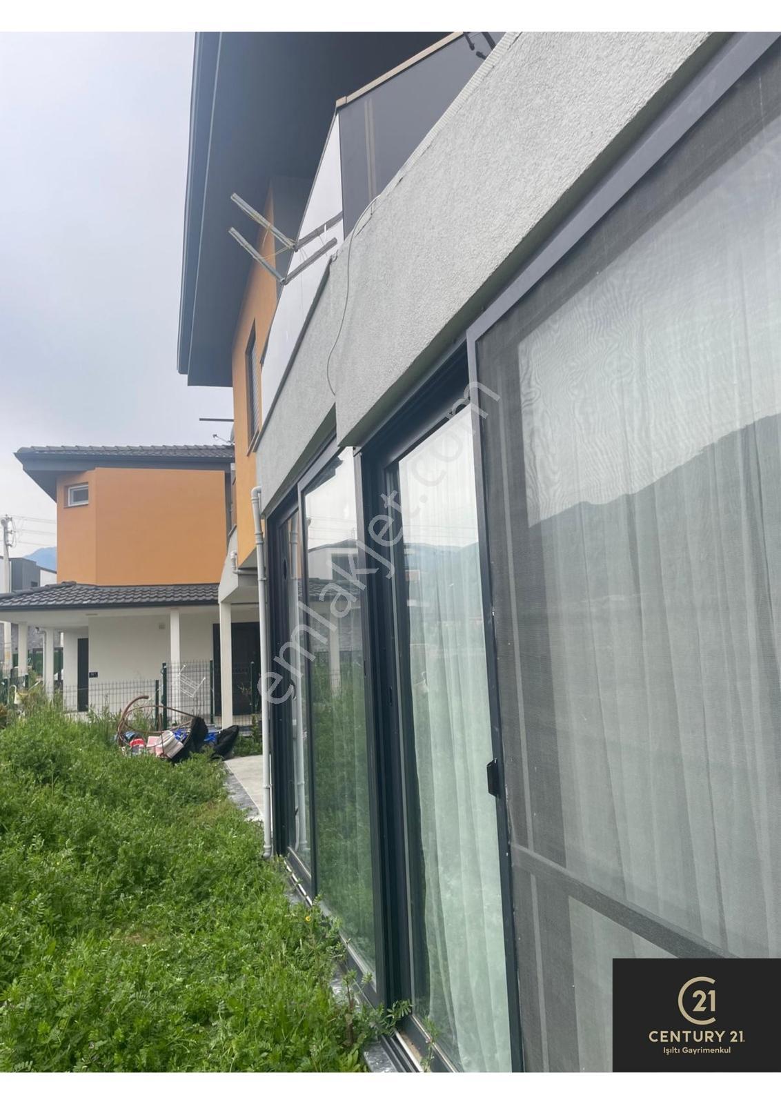 Century21 Işıltı'dan Kuşadasında Kiralık Villa - Görsel 28