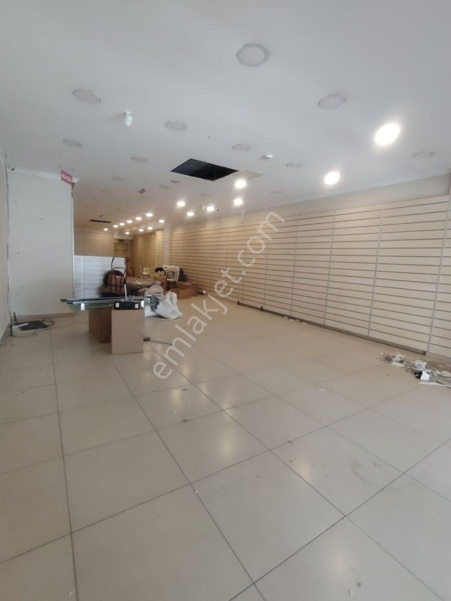 Engin Erdem'den Merter Ana Cadde Üzeri Kiralık 2 Katlı Mağaza ! - Görsel 30