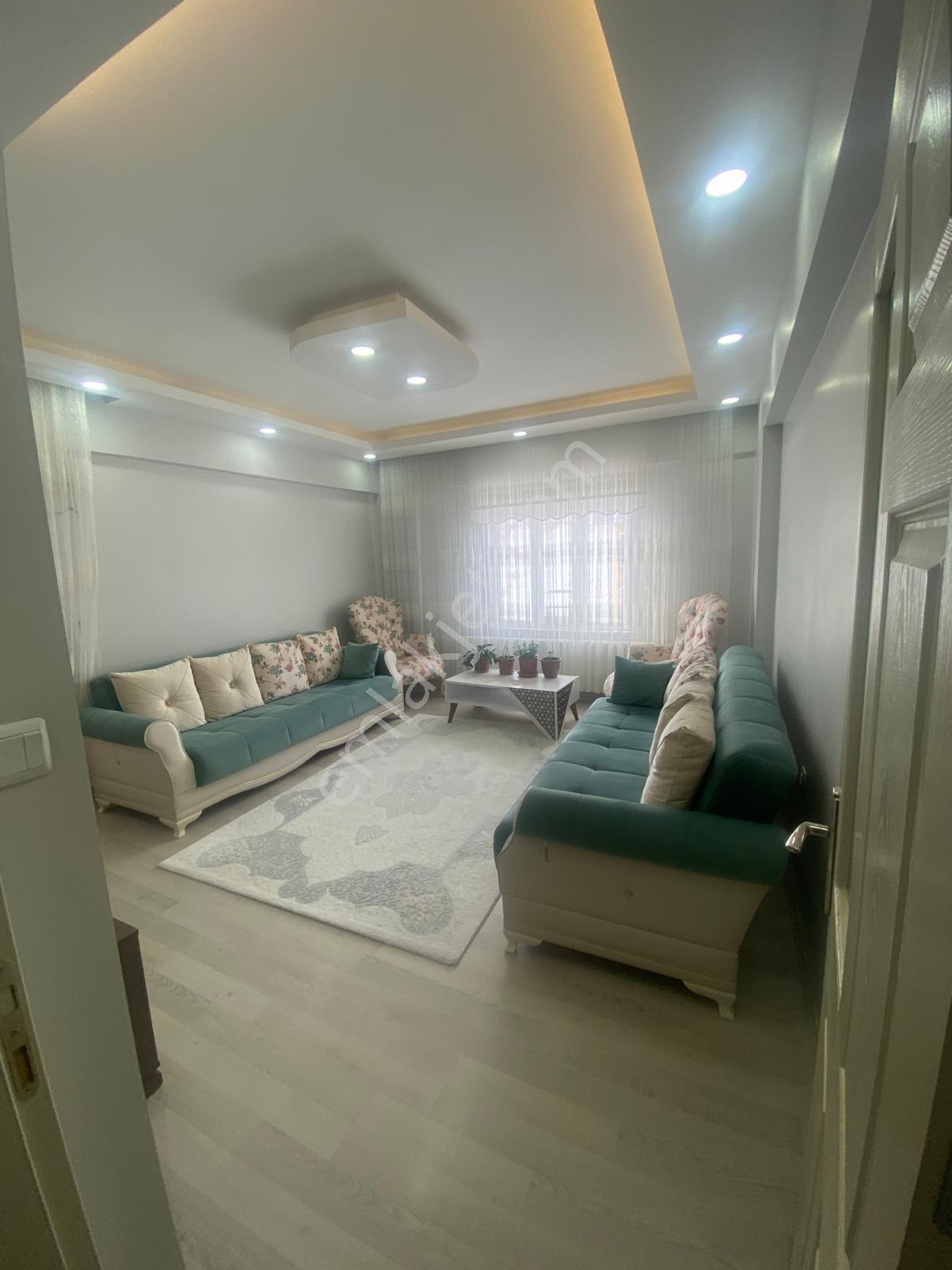 Hsk Rönesans Emlaktan Şarkışla Yağmur Sitesinde Satılık 3+1 Daire(garajlı) - Görsel 12