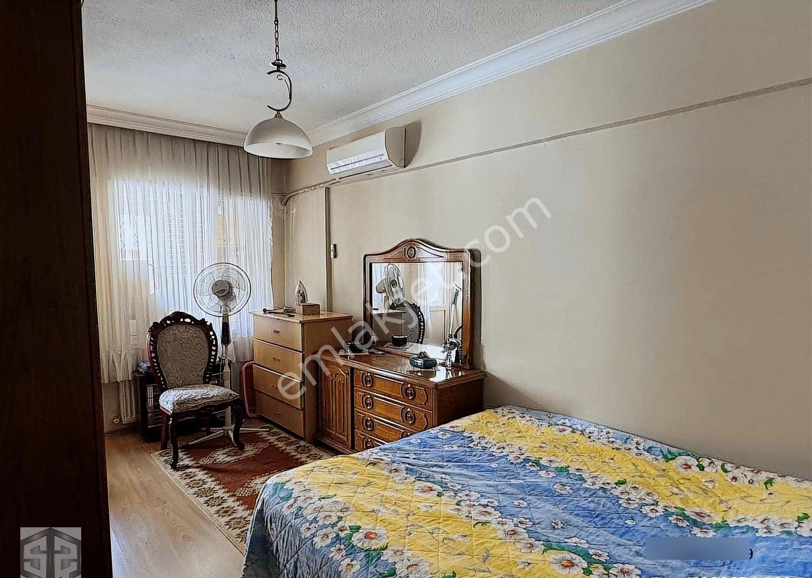 İzmir Selçuk Atatürk Mah Merkezi Konumda Doğalgazlı 3+1 Daire - Görsel 30