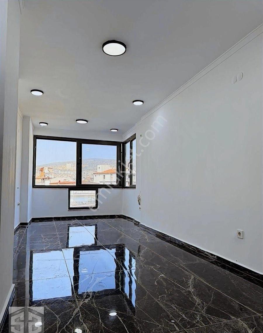Aydın Kuşadası Camikebir Mah Asansörlü Tadilatlı Satılık İş Yeri - Görsel 30