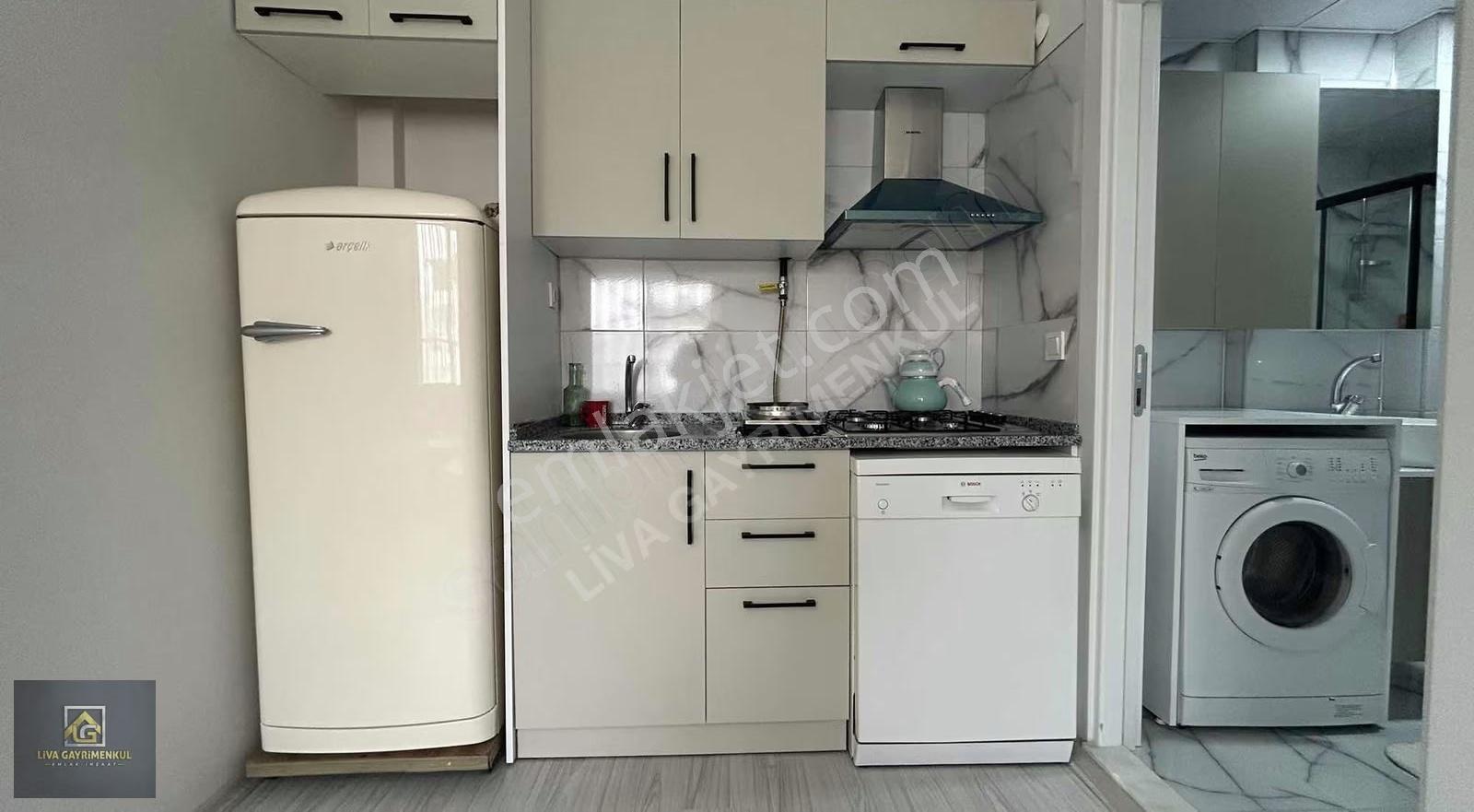 Buca Çamlıkule'de Merkezi Konumda Sıfır Eşyalı 1+1 Kiralık Daire - Görsel 3