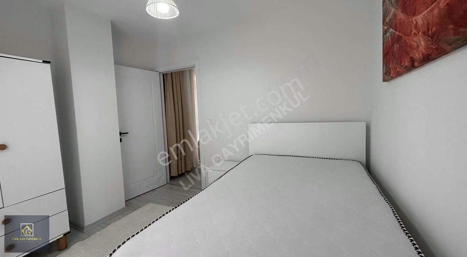 Buca Çamlıkule'de Merkezi Konumda Sıfır Eşyalı 1+1 Kiralık Daire - Görsel 4