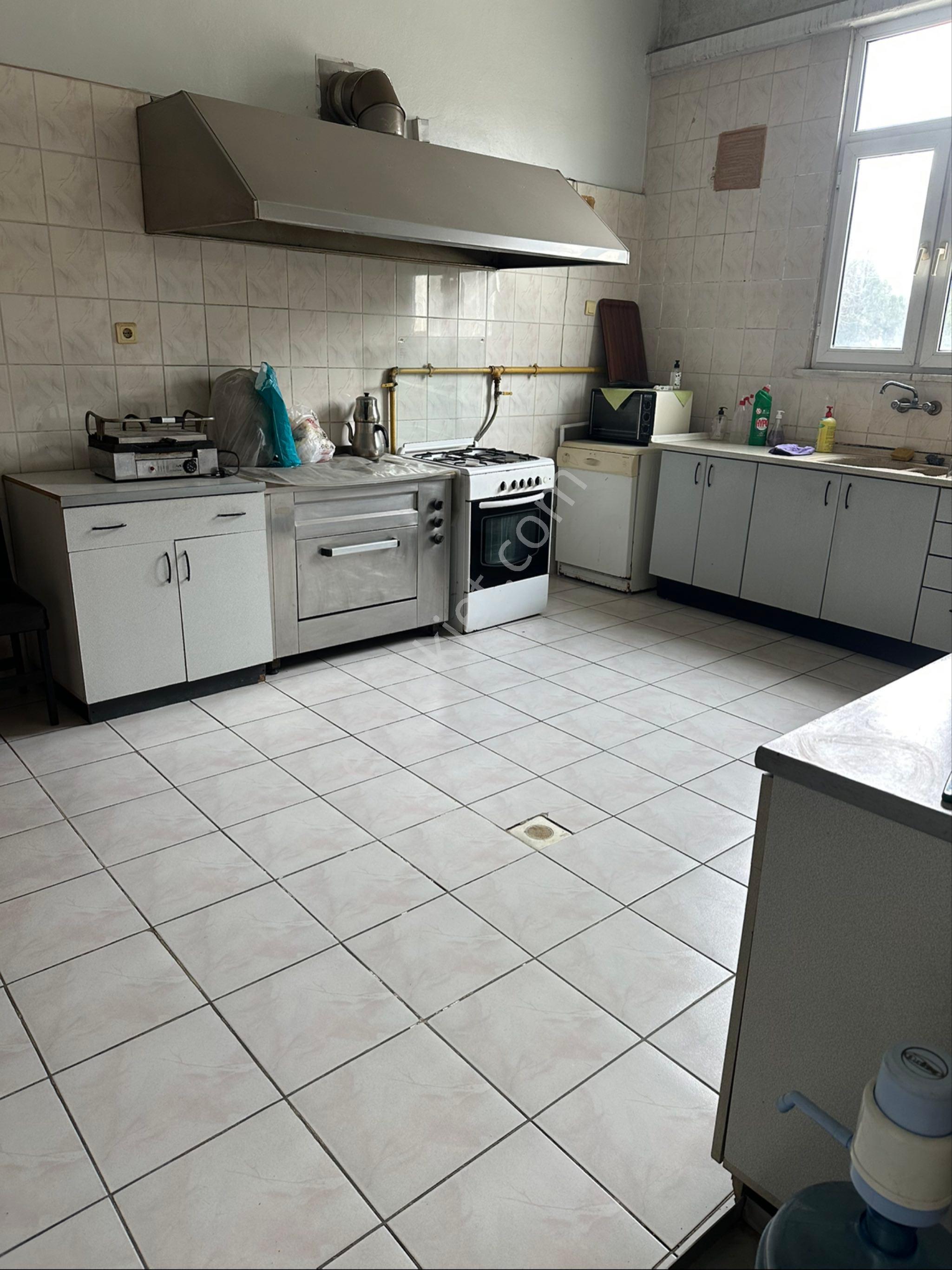 Sahibinden Tuzla Deri Osb 1600m2 Kiralık İşyeri - Görsel 10