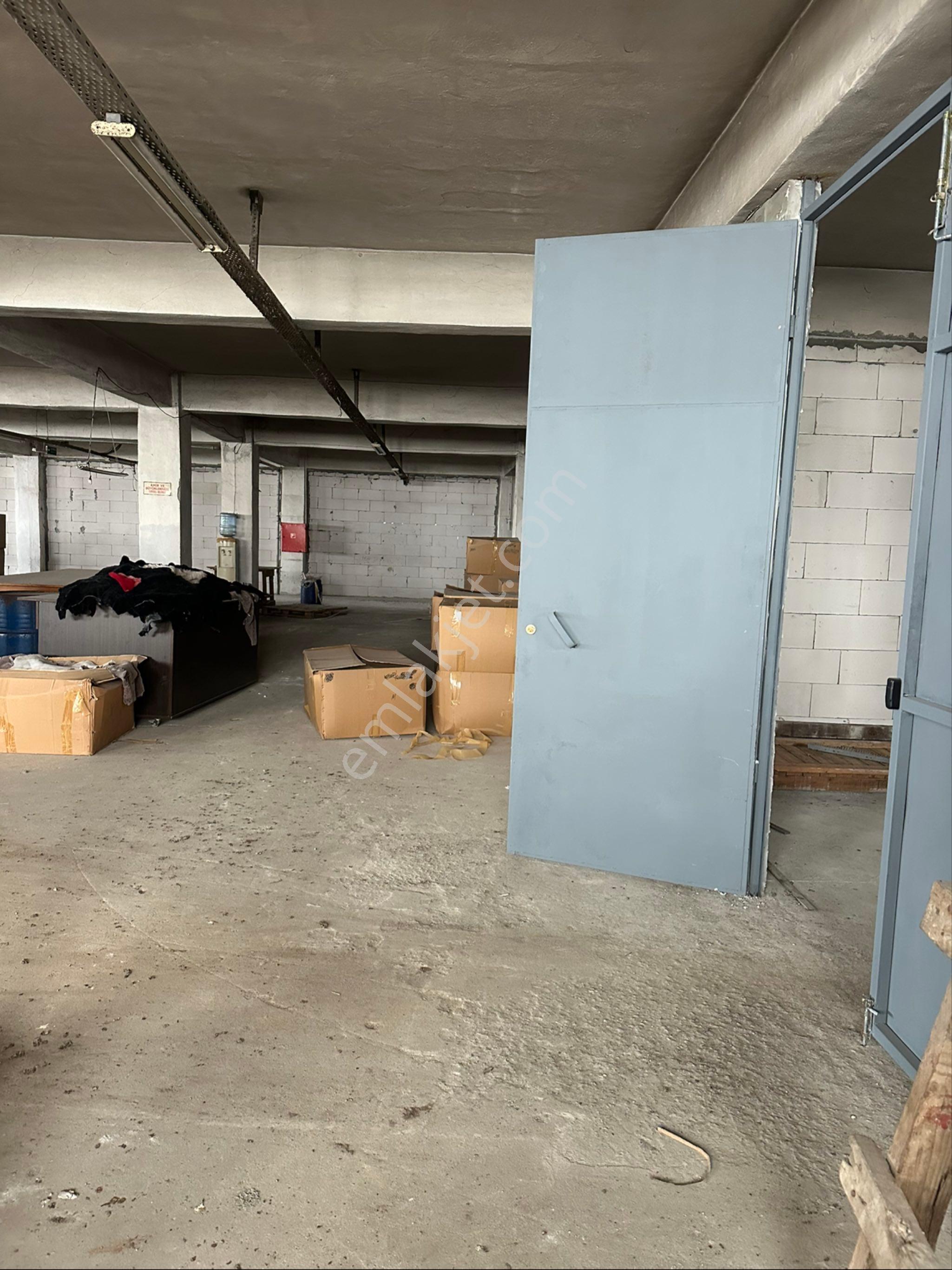 Sahibinden Tuzla Deri Osb 1600m2 Kiralık İşyeri - Görsel 16