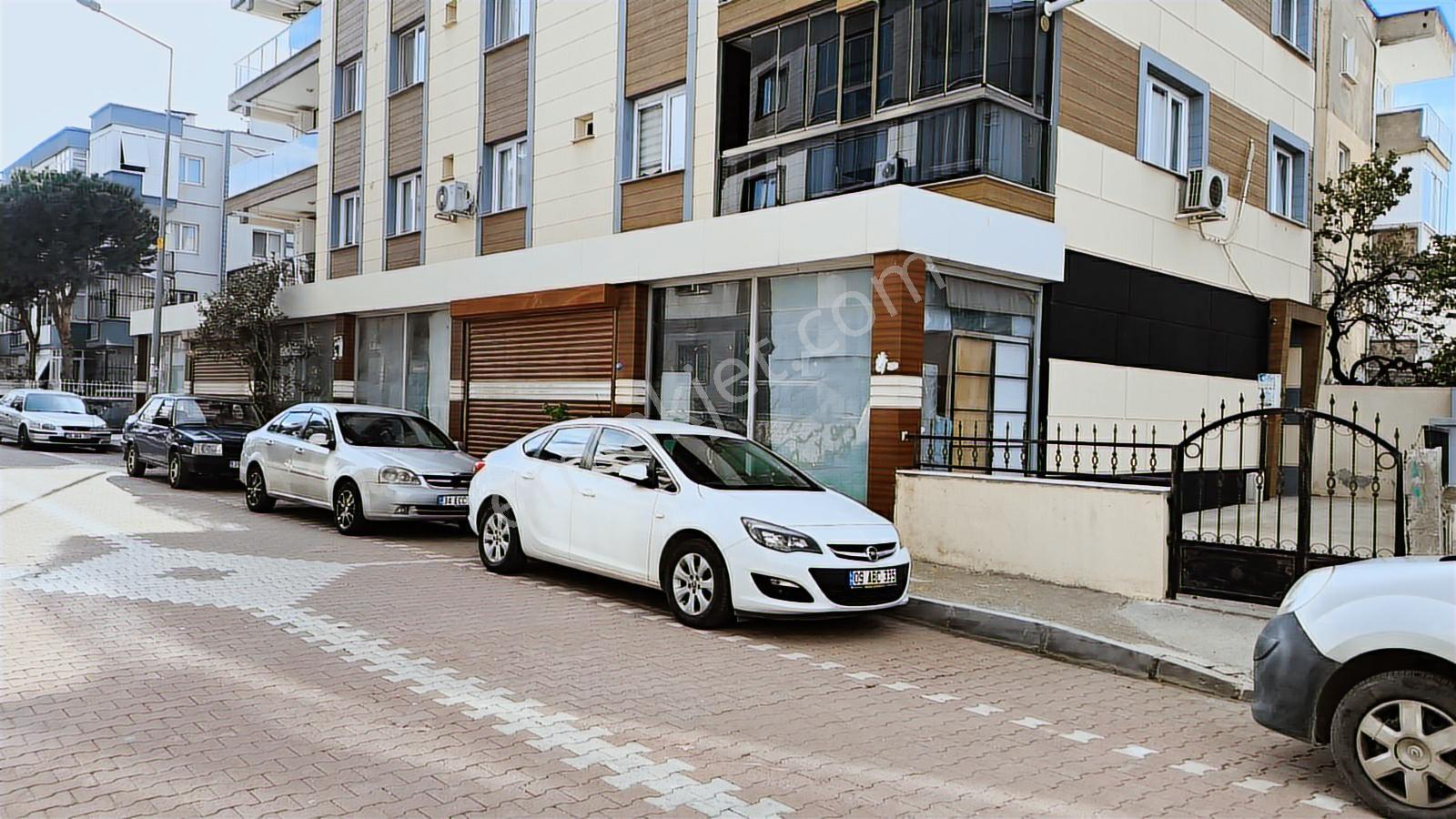 Menemen İnönü Mahallesinde 3 Cepheli, 300 M² Görünürlüğü Yüksek - Görsel 2