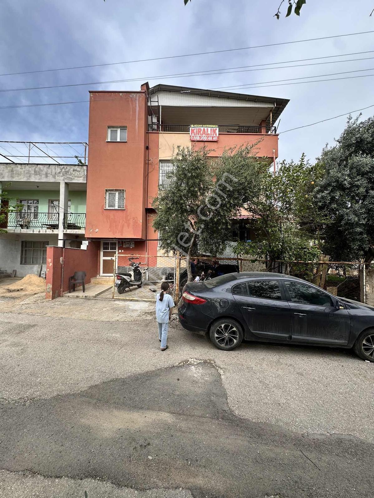 Kozan Gayrimenkul Den Palmiye Cadesinde Çarşımpark Arkası 2+1