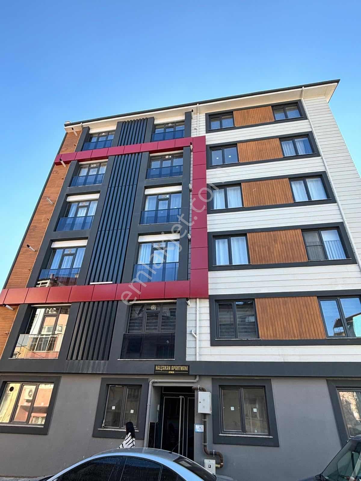 Kasaplar Mahallesinde Kiralık Eşyalı 1+1 Daire