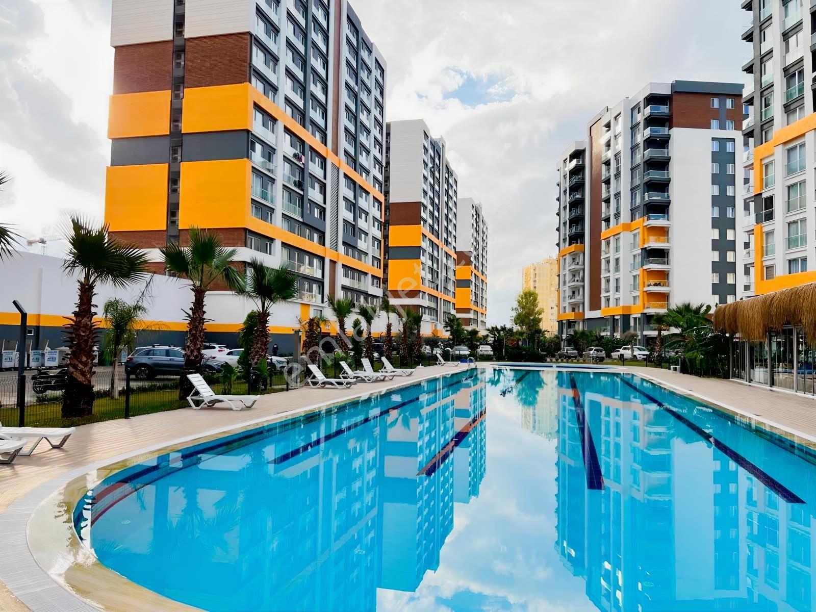 Ekpa 1207 Sitesin'de 1+1 Satılık Daire