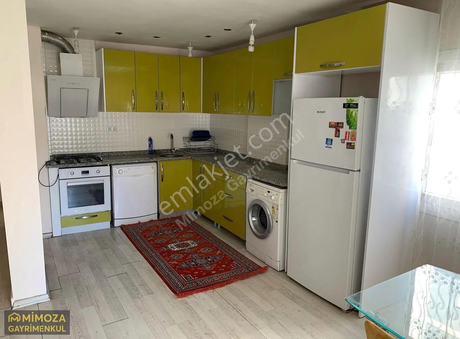 Susanoğlunda Cadde Üzerinde Satılık 2+1 Eşyalı Daire