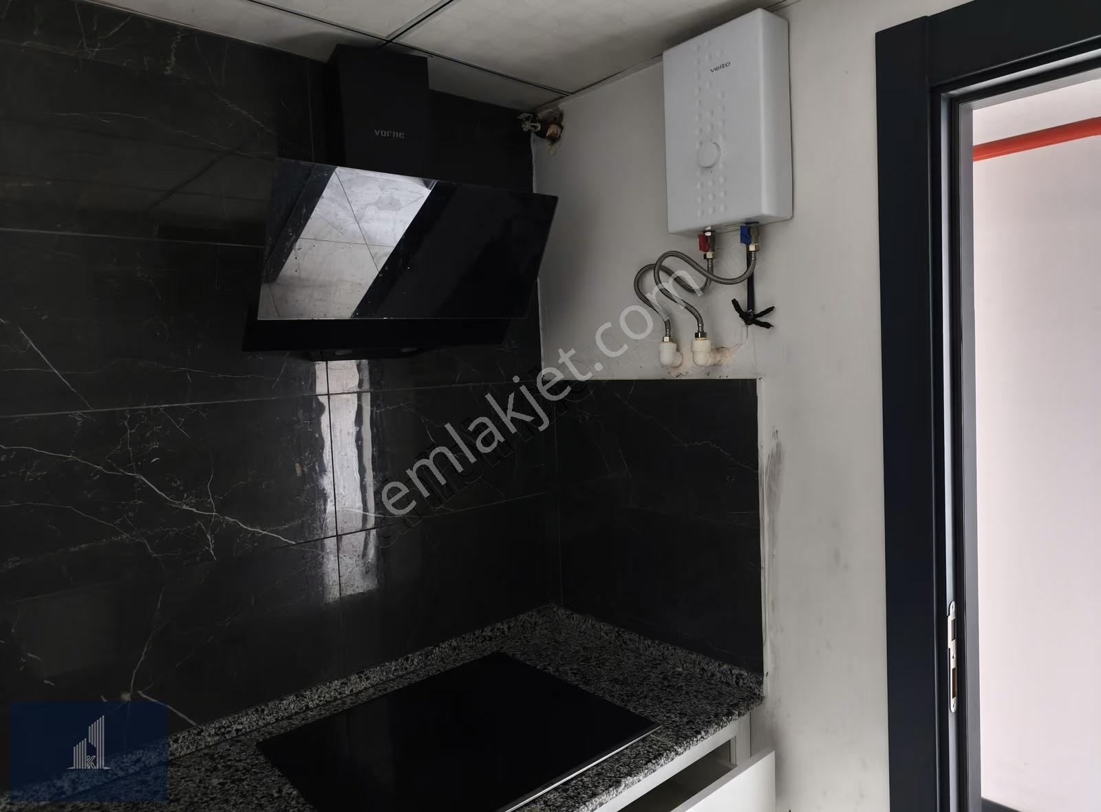 Kadir Dikici'den Esmira Palaza Fetih'de Satılık 2+1 Ofis - Görsel 30
