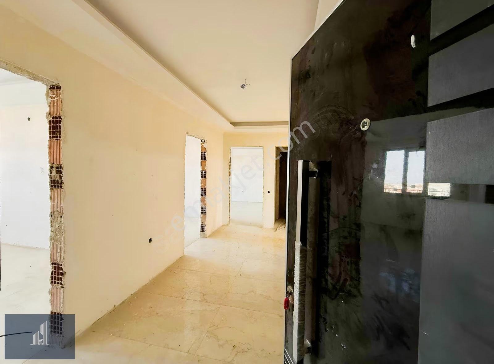 Kadir Dikici'den Gold Garden'da İçi Boş Satılık 3,5+1 Daire - Görsel 6