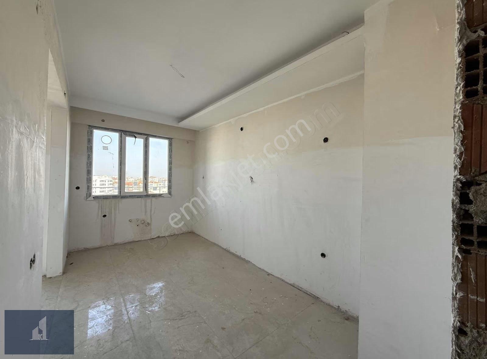Kadir Dikici'den Gold Garden'da İçi Boş Satılık 3,5+1 Daire - Görsel 17