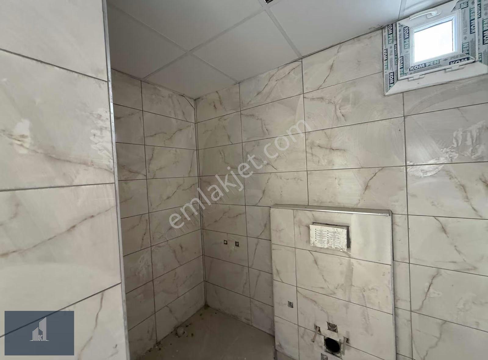 Kadir Dikici'den Gold Garden'da İçi Boş Satılık 3,5+1 Daire - Görsel 19
